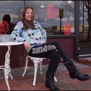 Meet your Posher, Amanda