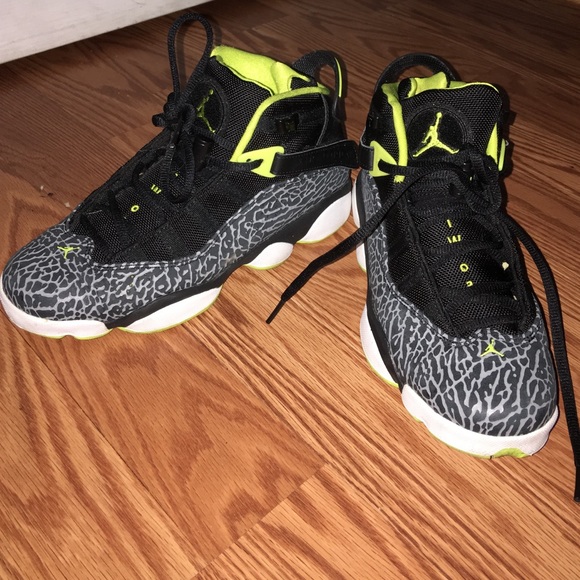 Sneakers (Jordan's)
