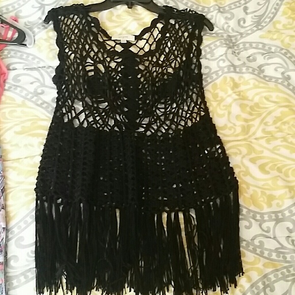 Brand New Cute holey shirt