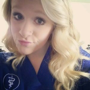 Meet your Posher, Jayna