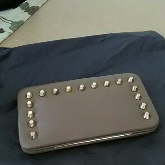 Wallet - Picture 1 of 1