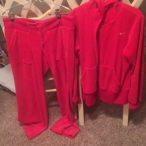 Nike Jogging Suit