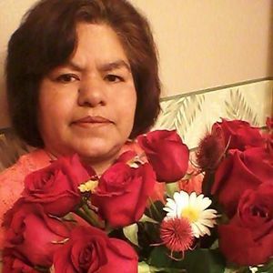 Meet your Posher, Gloria