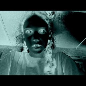 Meet your Posher, Mia