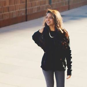 Meet your Posher, Zarna