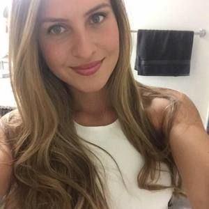 Meet your Posher, Adriana