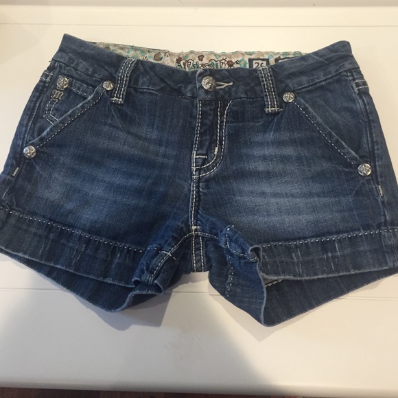 Miss Me shorts!