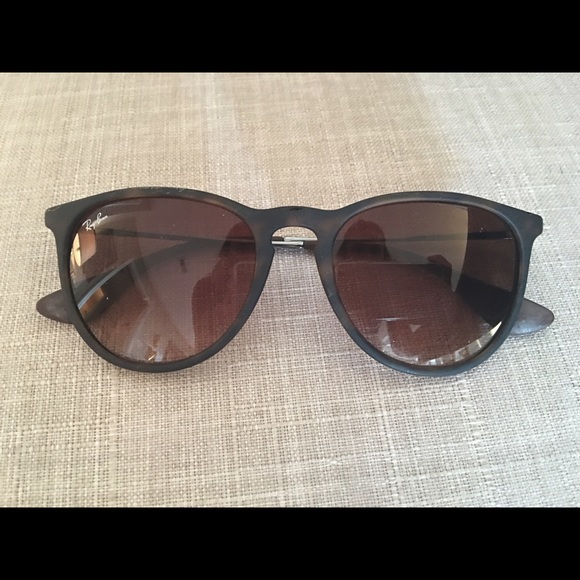Ray-Ban Erika Classic