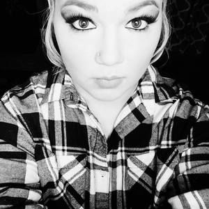 Meet your Posher, Christa