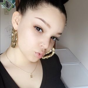 Meet your Posher, Renay