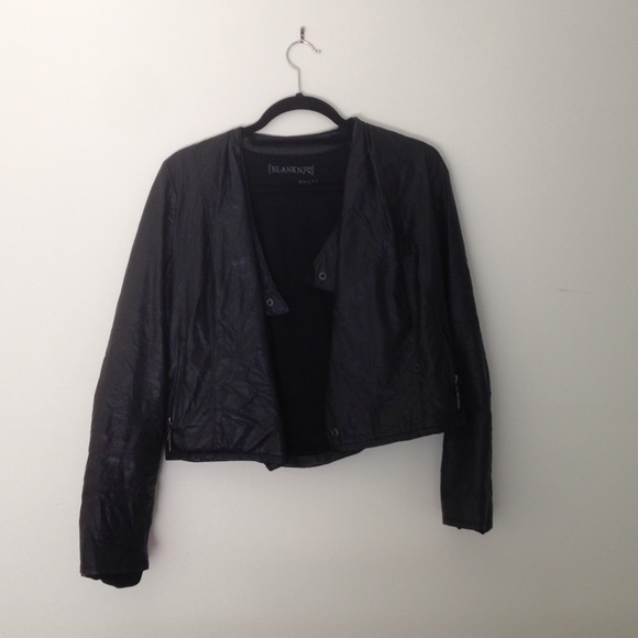 Cropped faux leather jacket