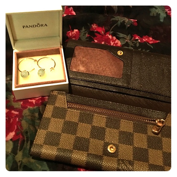 🛍COMBO!! PANDORA & LOUIS VUITTON!!🛍