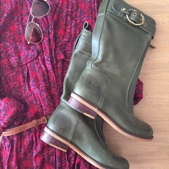 Lucky brand boots size 10