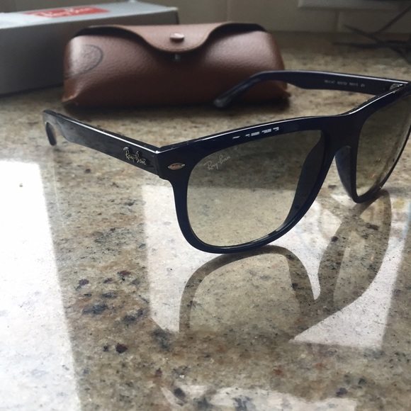 Brand new Ray ban sunglasses