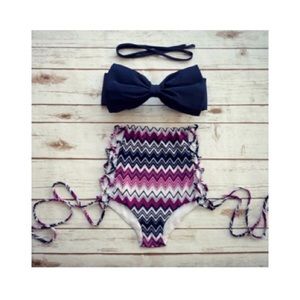 Stylish Bowknot Zig-Zag Bikini