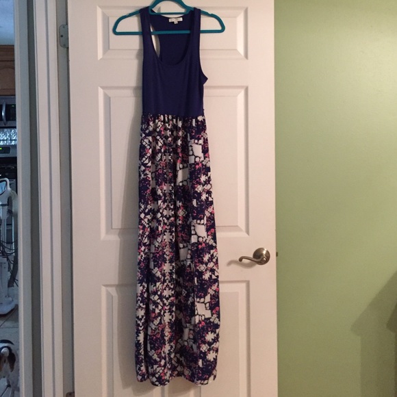 Maxi dress