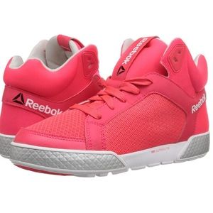 REEBOK WOMEN’S ATHLETIC SHOES 🎉
