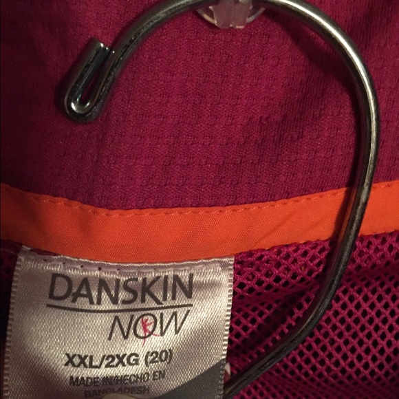 Winter Jogging Set - Picture 2 of 3