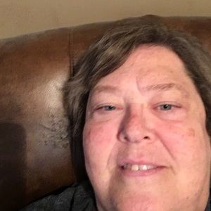 Meet your Posher, Beverly