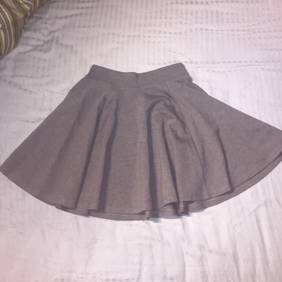 Gray skater skirt (H&M)