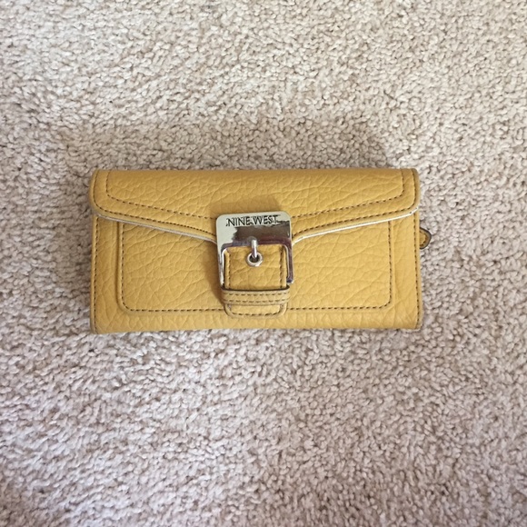 Nine West Wallet
