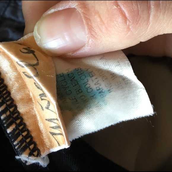 SOLD Classic black leotard - Picture 4 of 4