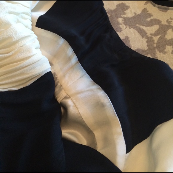 BCBG Formal Dress 6 - Picture 4 of 4