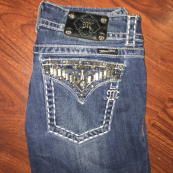 Miss Me Boot-Cut Jeans. Size 30.