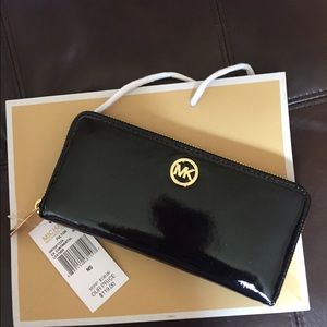 Michael Kors Fulton black wallet