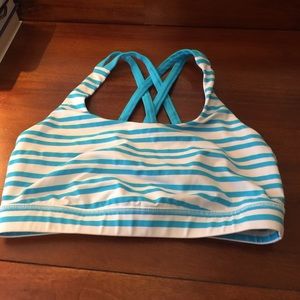 Lululemon energy bra