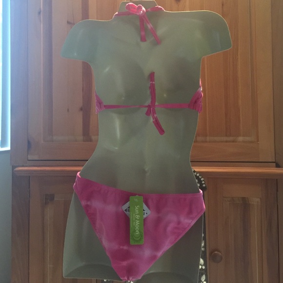 Swimsuit - Picture 2 of 2