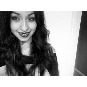 Meet your Posher, Scarlet