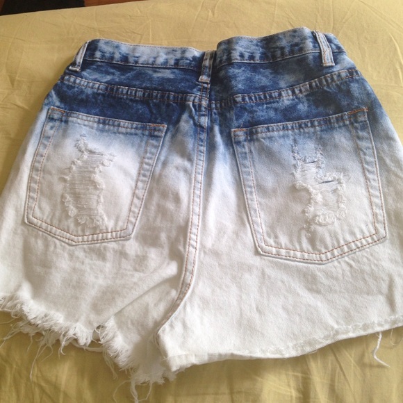Love culture high waisted shorts - Picture 4 of 4
