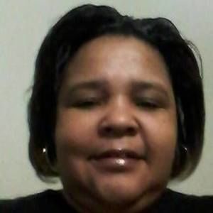 Meet your Posher, Yolanda