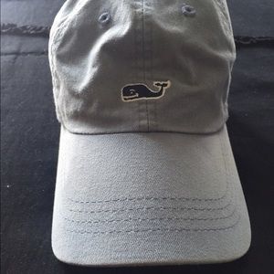 vineyard vines hat