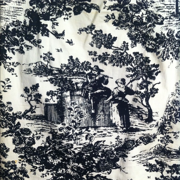 Super Cute mini for summer! - Picture 3 of 3