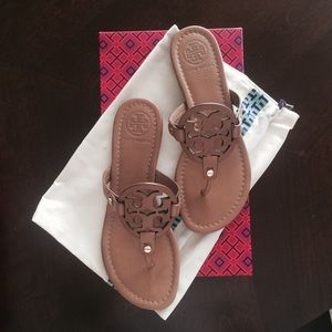 Tory Burch Miller - Tumbled Leather