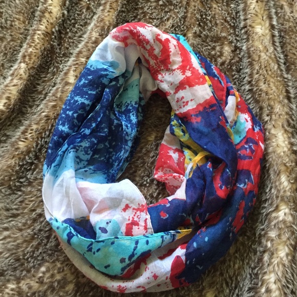 Multi-colored infinity scarf🌼🌺 - Picture 1 of 2