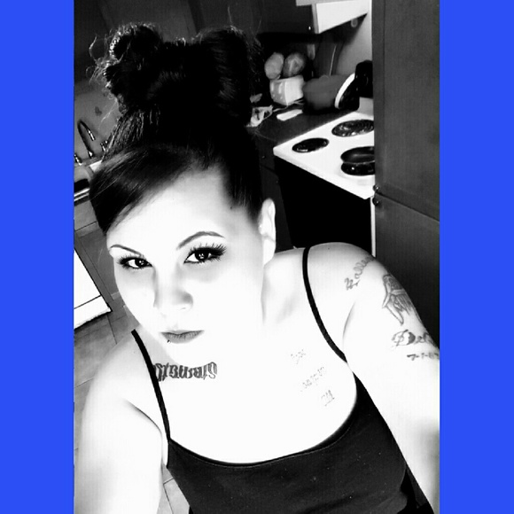 Meet your Posher, Tomi Lynn