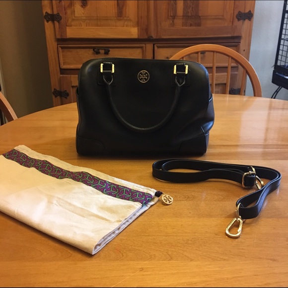 NEW PICS!!!! Tory Burch Robinson Middy Satchel