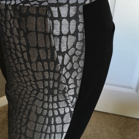 DVF crocodile print pant - Picture 2 of 7