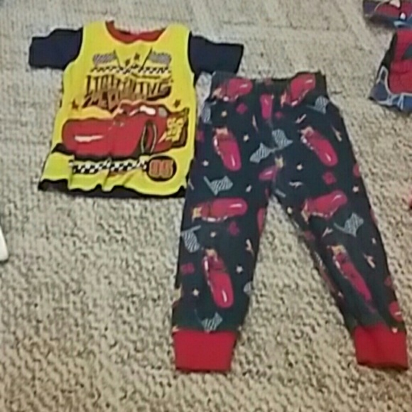 Lightning mcqueen boys pjs.