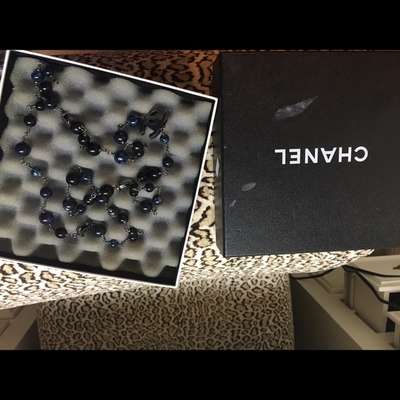 Chanel long necklace - Picture 3 of 3