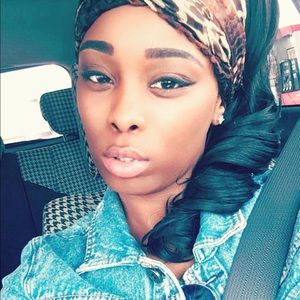 Meet your Posher, Rashonna