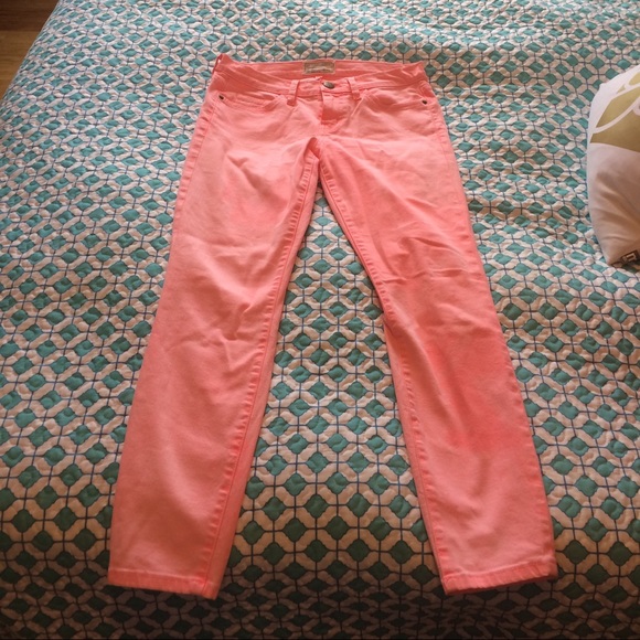 Pink ankle skinny jeans