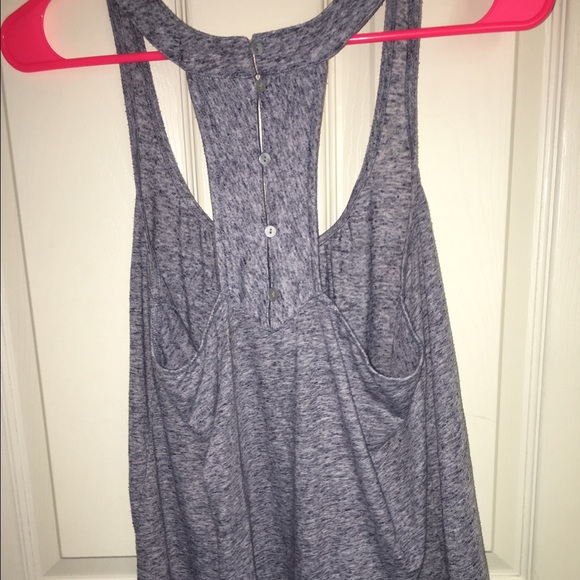 Tanks top - Picture 3 of 3