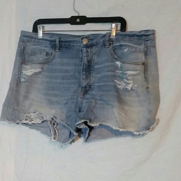 High waisted jean shorts