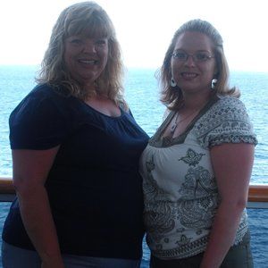 Meet your Posher, Crystal