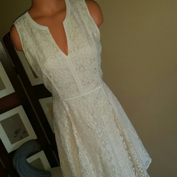 Nwot Lc Lauren Conrad Ivory dress