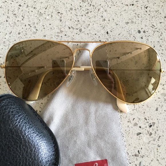 ✨ OPEN TO OFFERS ✨Ray Ban Aviator Classics - Picture 2 of 4
